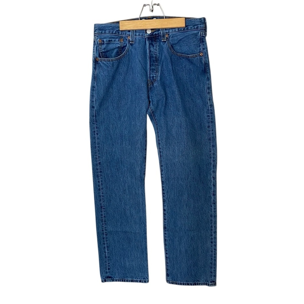 Levi’s Men’s 501 Medium Wash Denim Original Fit Bootcut Jeans Size W31 L30